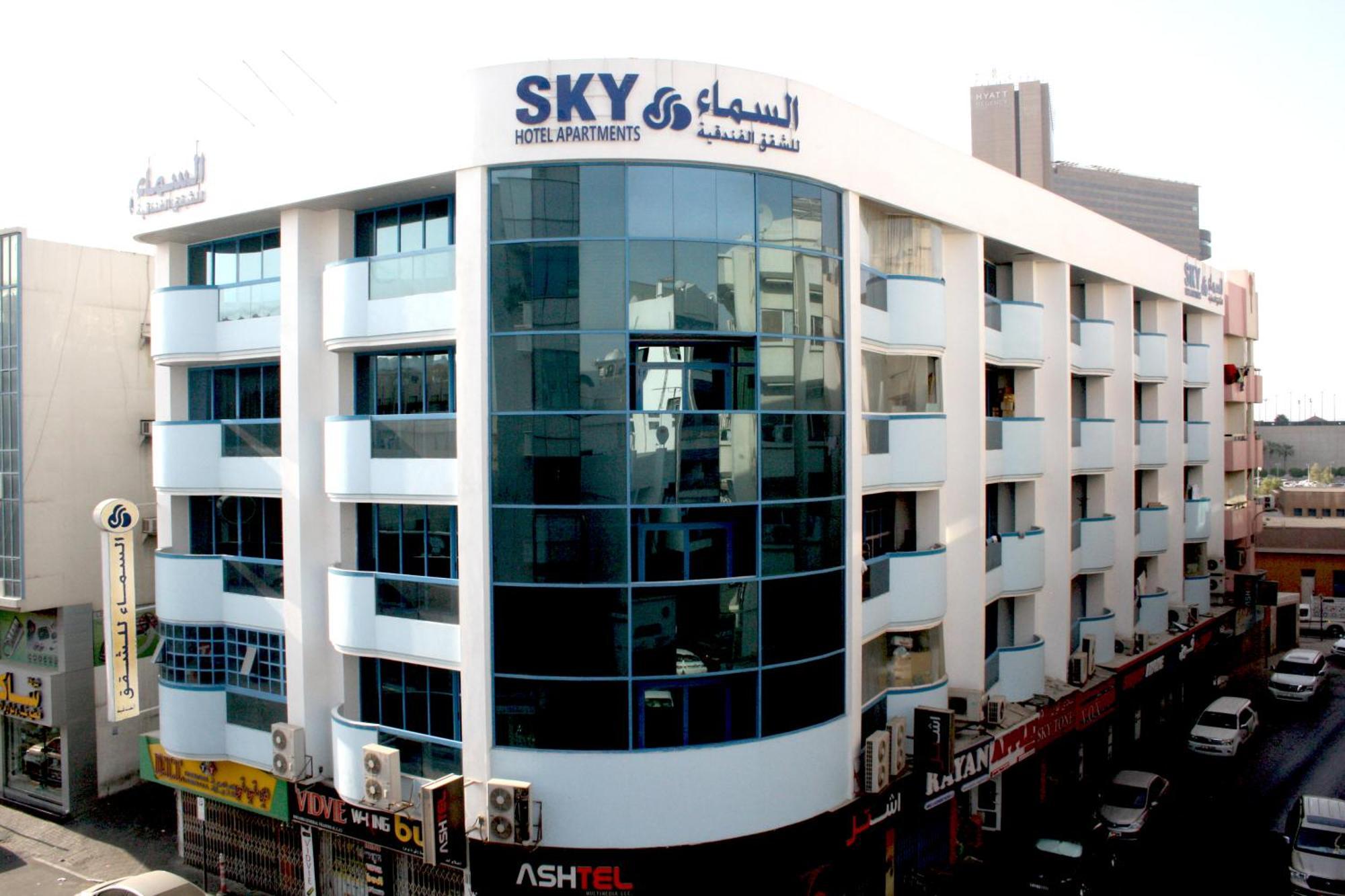 Sky Hotel Apartments Dubai Esterno foto